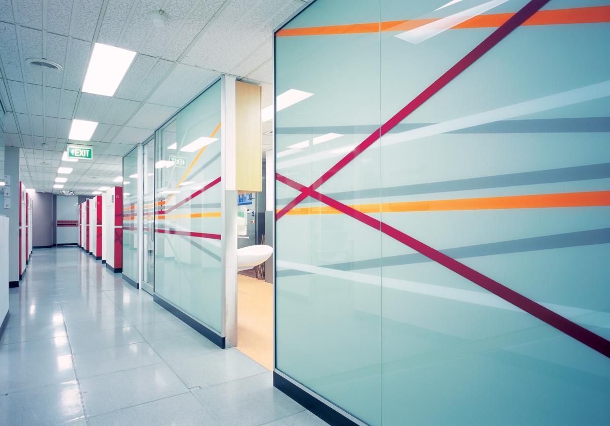 vách kính văn phòng đẹp 273