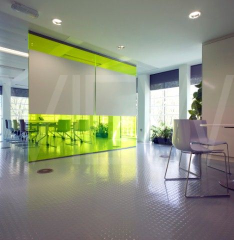 vách kính văn phòng đẹp 426
